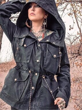 Crossfox Dauntless XS/S Waxed Canvas Field Jacket in Black with Drawstring Waist